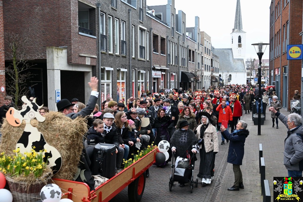 ../Images/Boerenbruiloft gemeentehuis 2023 040.jpg